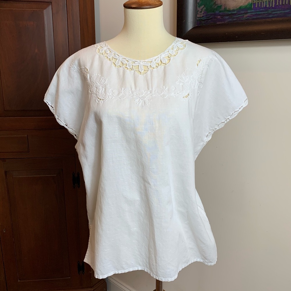 🍊White eyelet Battenburg lace cotton shirt M/L